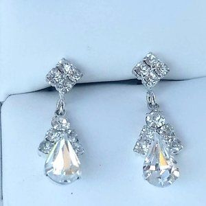 Gorgeous CZ Drop Earrings